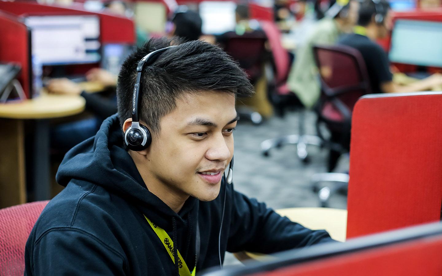 ePerformax Contact center in Philippines handling international customer inquiries